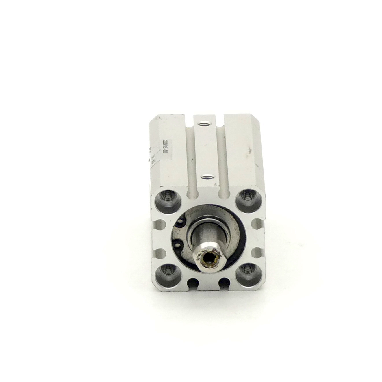 Compact cylinder 