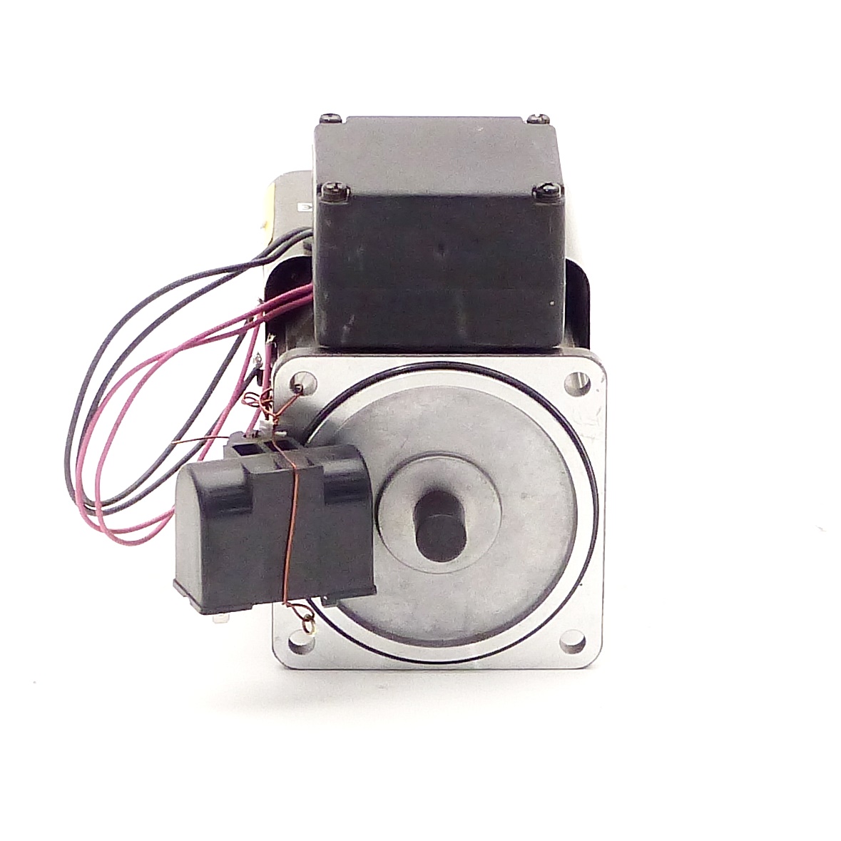 Servomotor M9RC90G