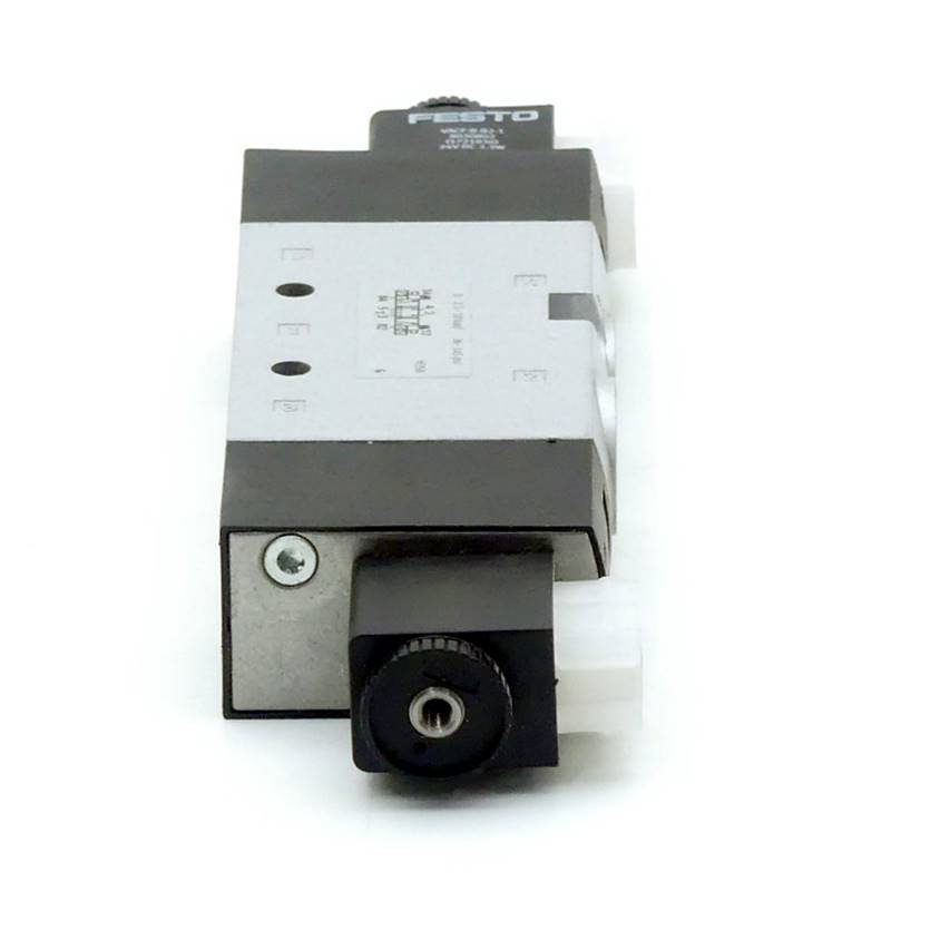 5/3directional valve VUVS-L309-P53C-MD-G38-F8