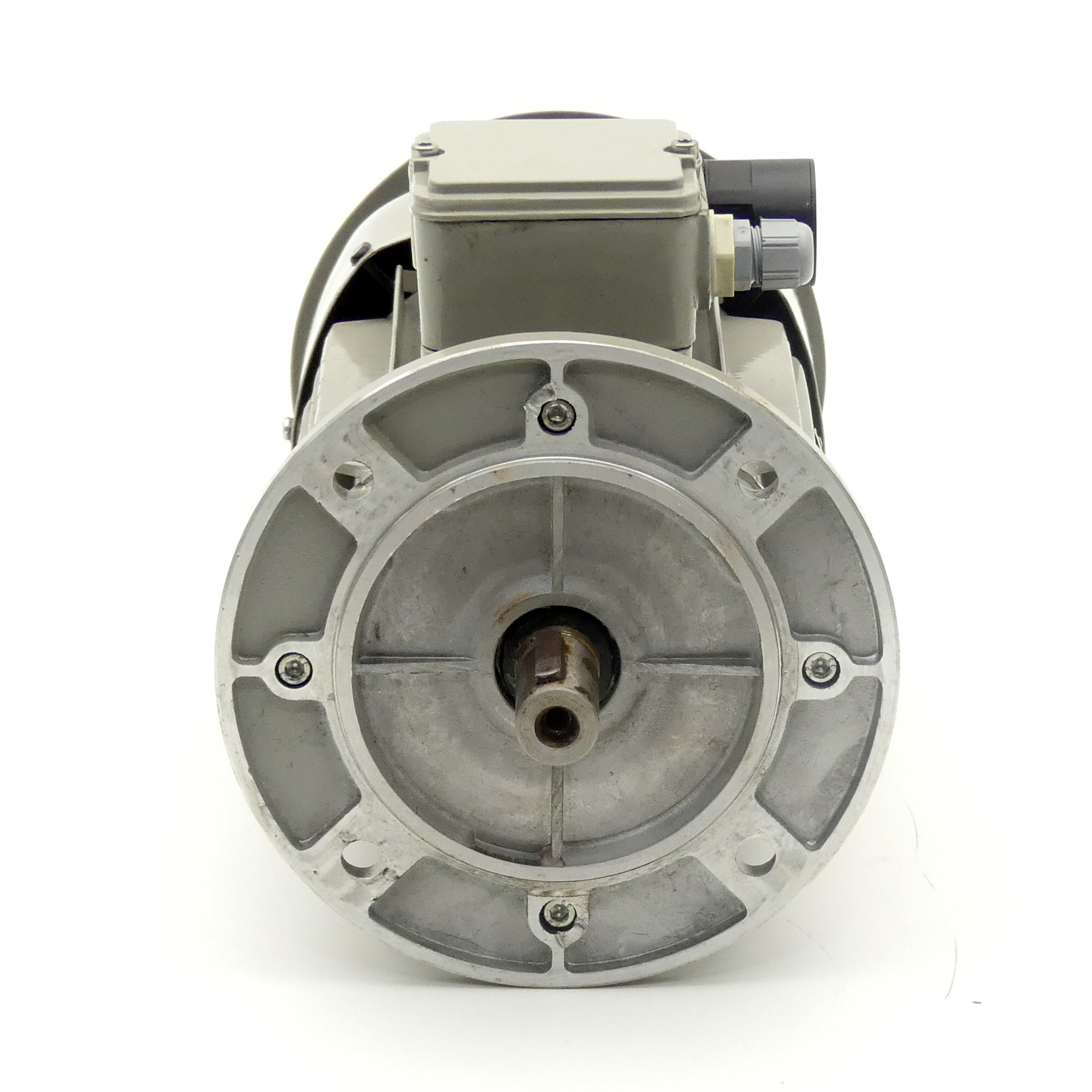 Three-phase motor FE90L-4