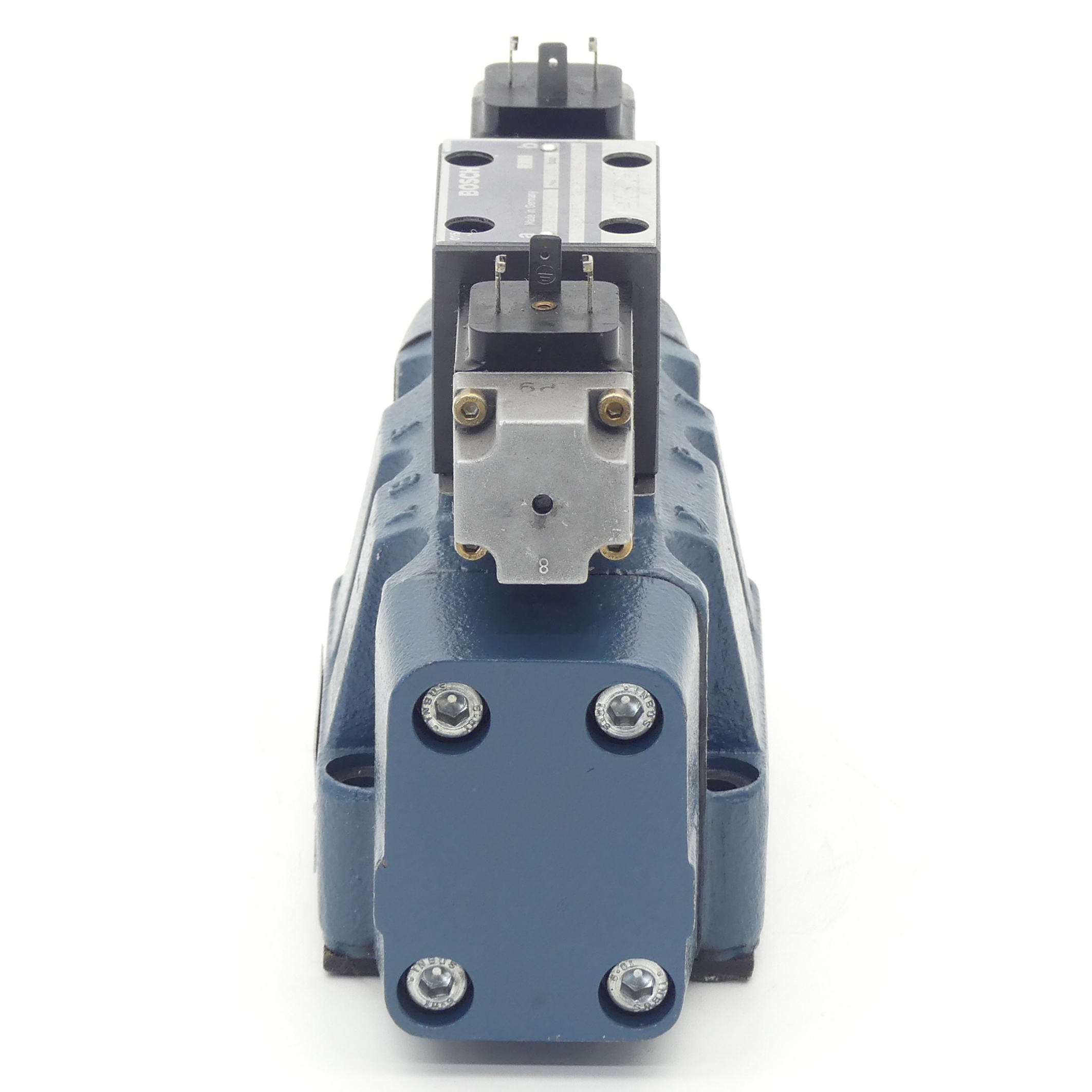 Vorgesteuertes 4/3-Wegeventil 081WV16P1N304XYWS024/00A0