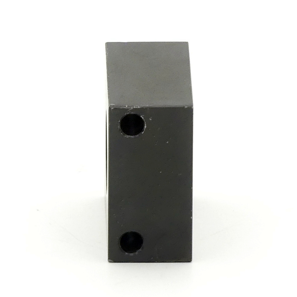 Intermediate plate 