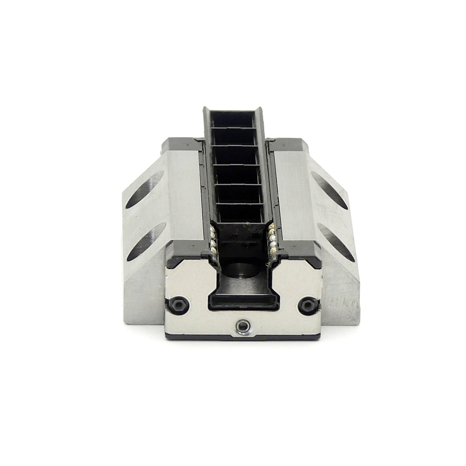 Ball guide carriage