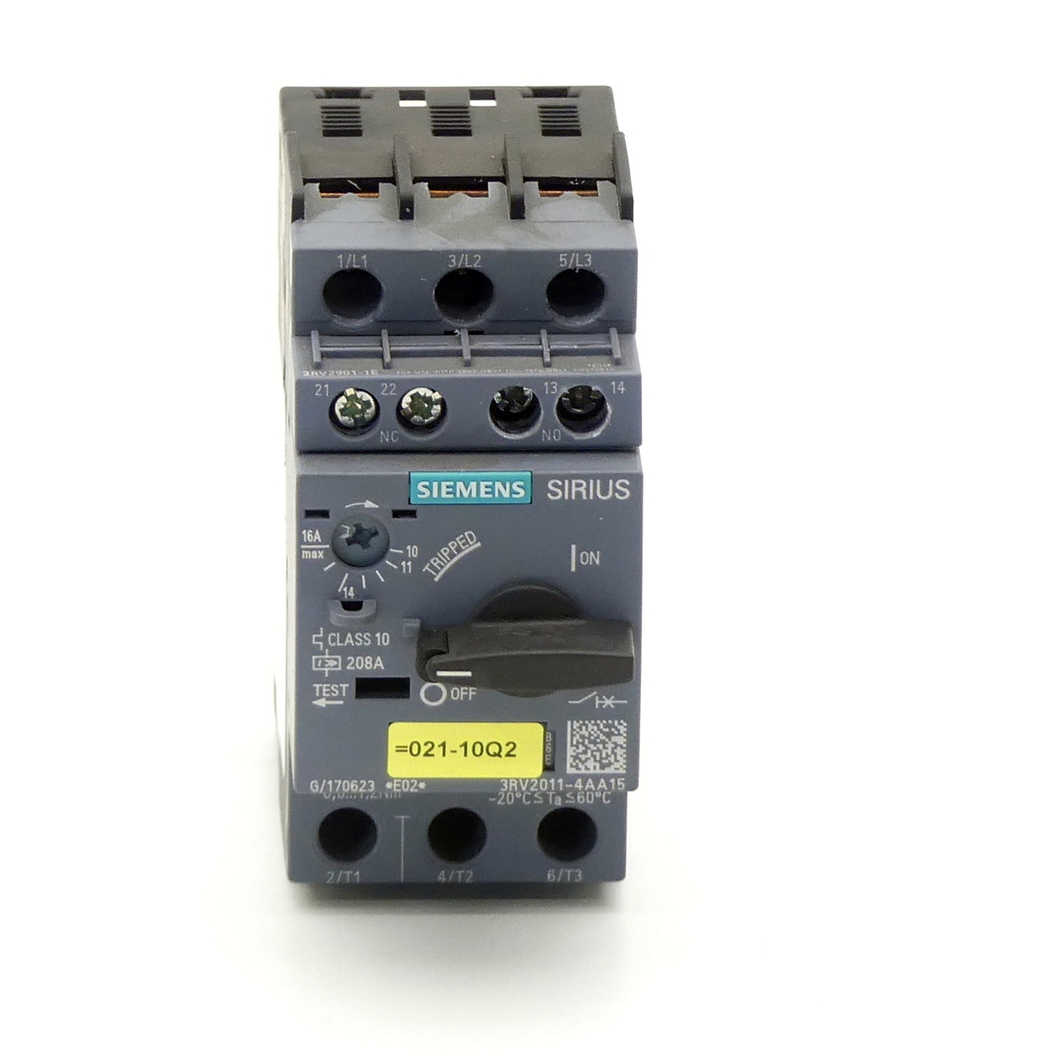 Circuit breaker 
