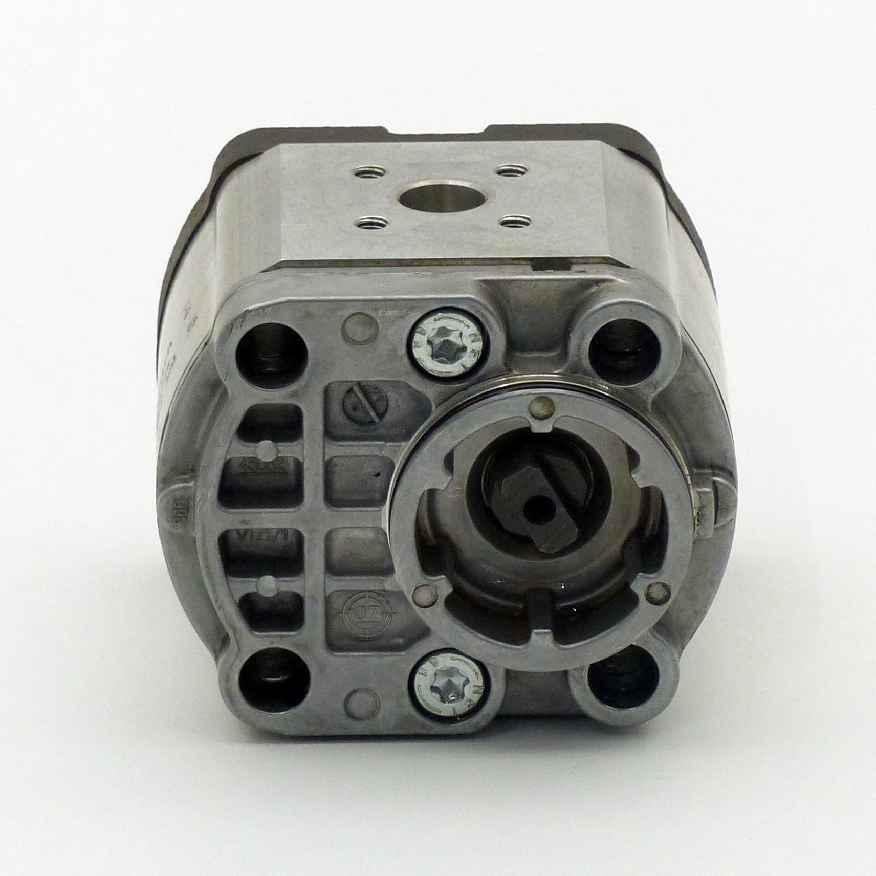 Gear pump 