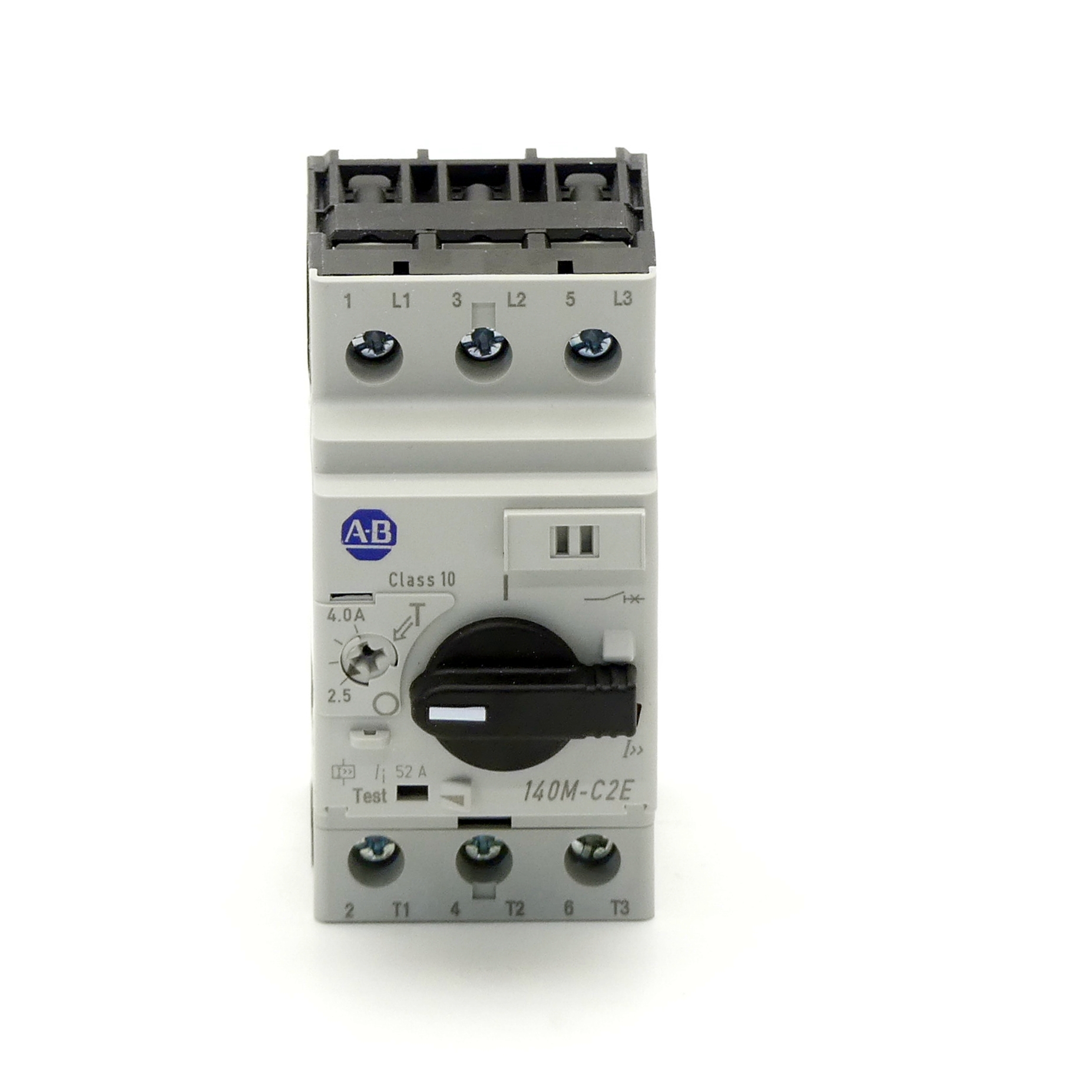 Circuit breaker 