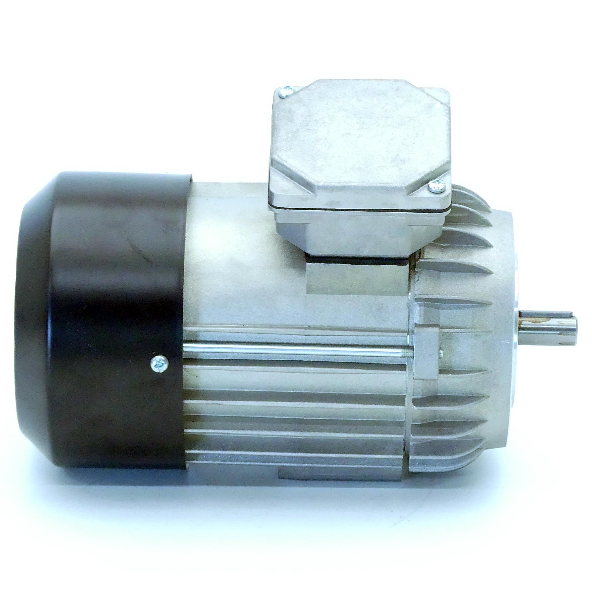 Drehstrommotor 3 842 524 921