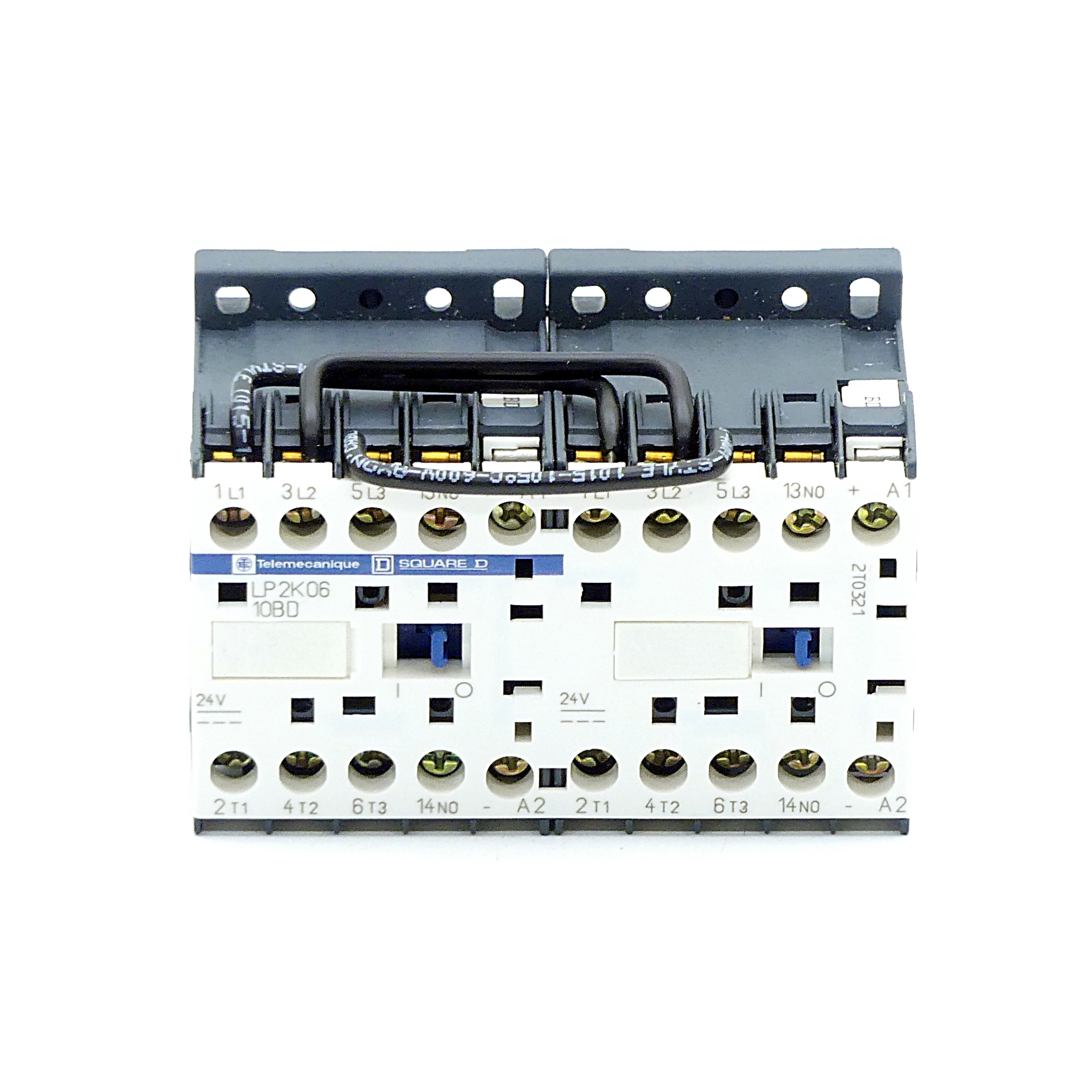 Reversing contactor