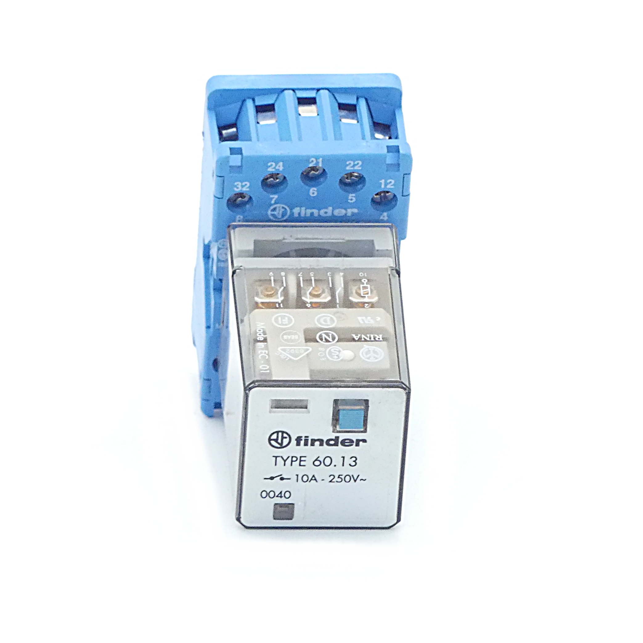 Relay with socket Type 60.13 