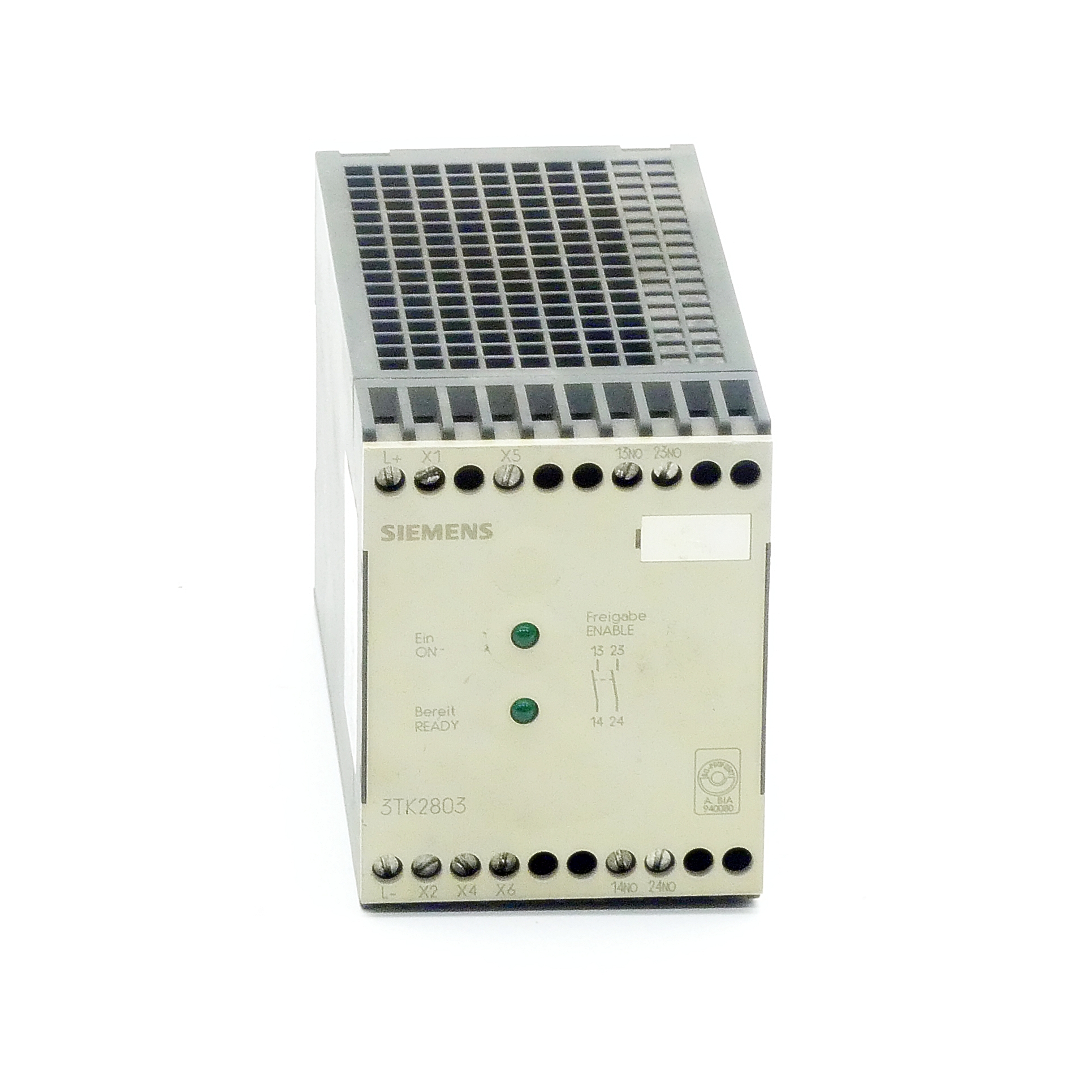 Safety relay 
