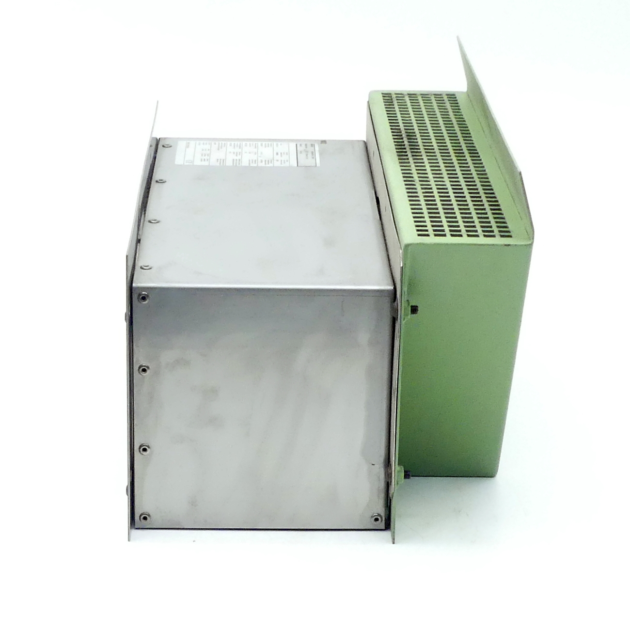 Wassergekühlter Wärmetauscher mit Umwälzpumpe  Gebraucht