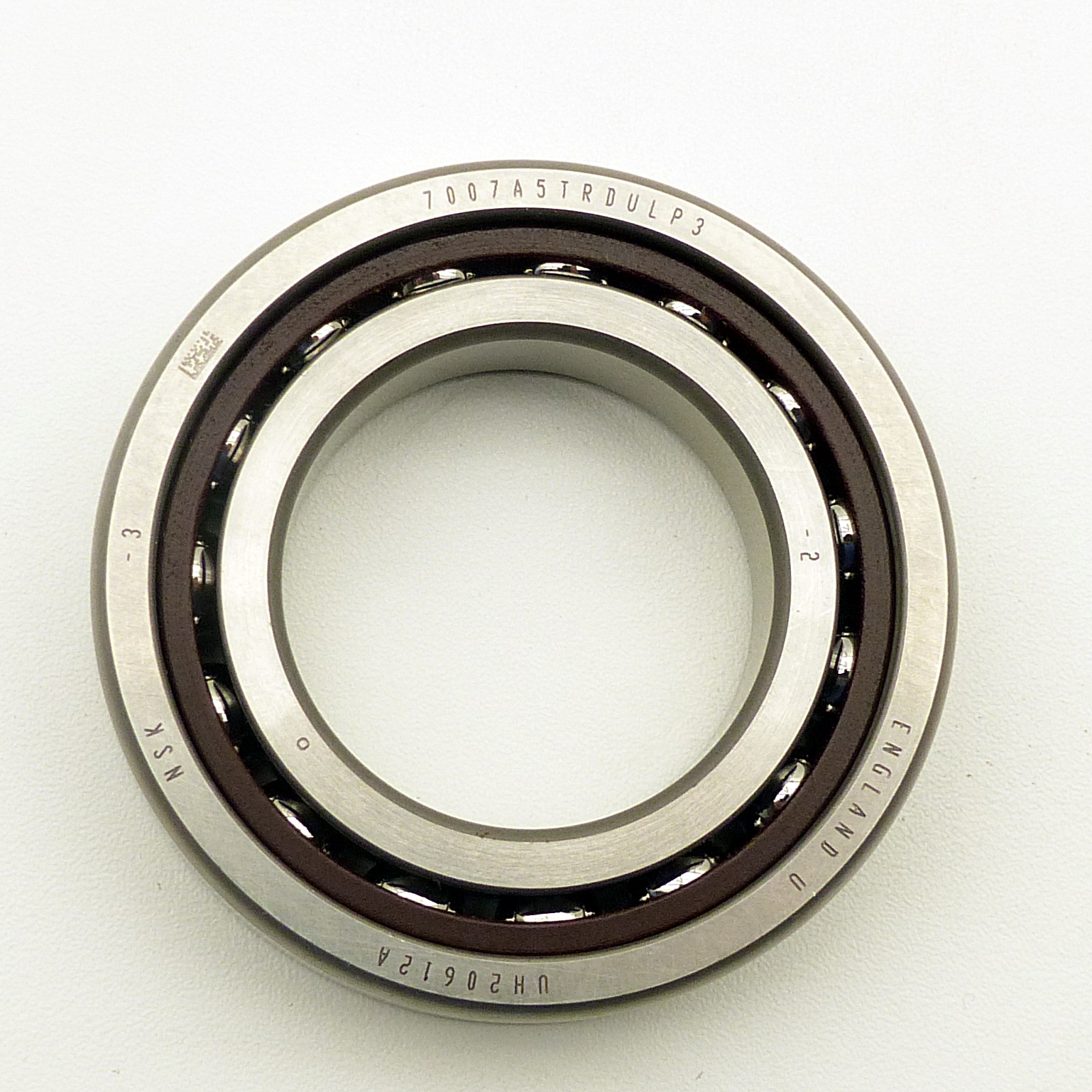 Super precision angular contact Bearing 