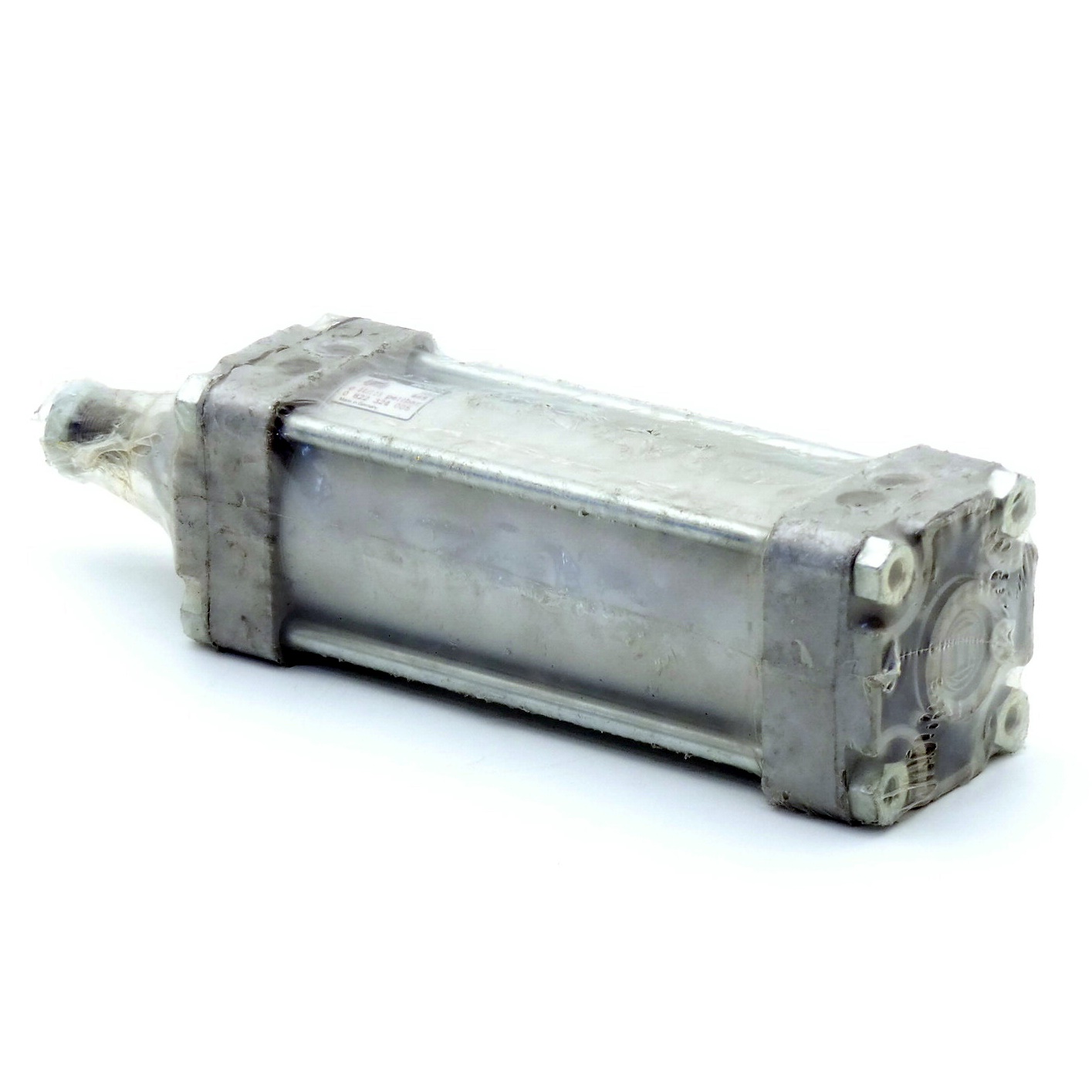 Pneumatic cylinder