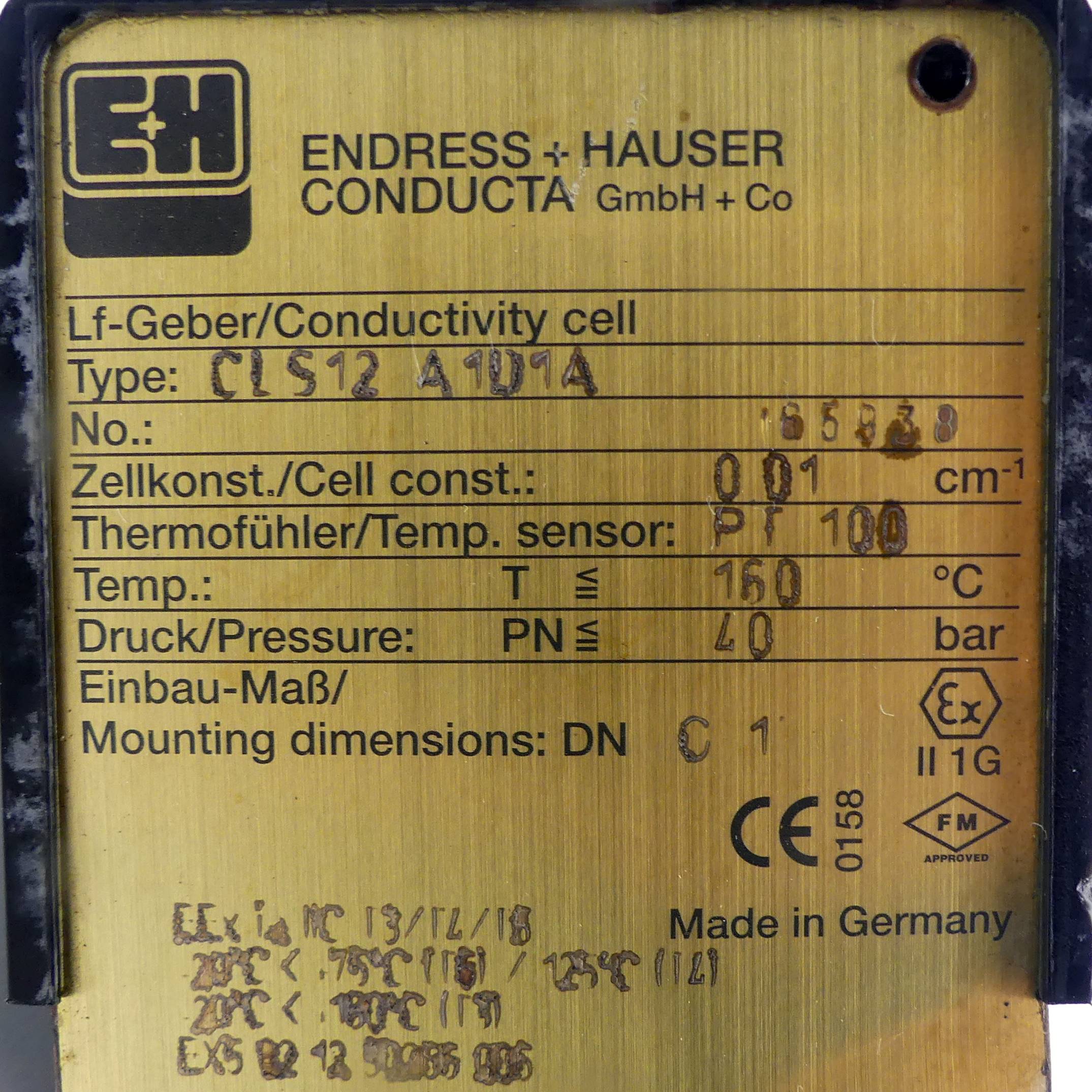 Analog conductivity sensor 